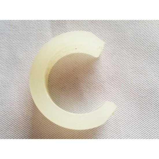 NYLON CONVEYOR HOOK CLIP 