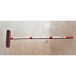 Dyno-X ,HEAVY DUTY BRUSH RUBBER MATERIAL, 330MM X 90MM X70mm,C/W 4ft HANDLE