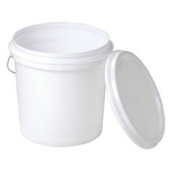 OSAKA 5 LIT PLASTIC DRUM C/W COVER & METAL HANDLE DRUM: WHITE