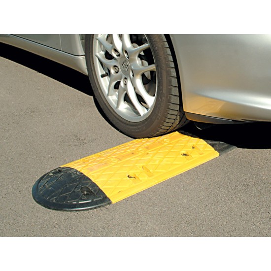 RUBBER SPEED HUMP ,End Caps only,  Size : 350W x 150 L x 50 Hmm ,color: Black 