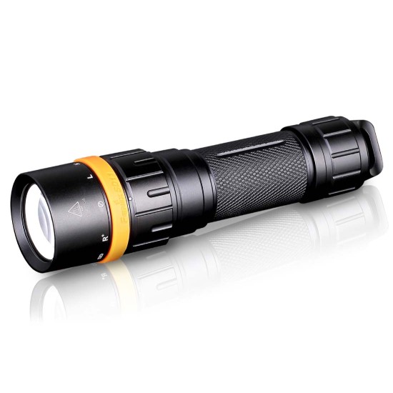 Fenix SD11 ,1000 Lumens ,with Charger ETTLLEDNLR12CI ,Battery ETTLLEDNLR12B