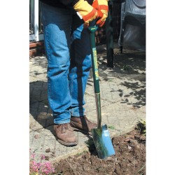 ST/ST Border Spade Polypropylene Shaft ,Blade Width : 150mm ST/ST Border Spade Polypropylene Shaft ,Blade Width : 150mm